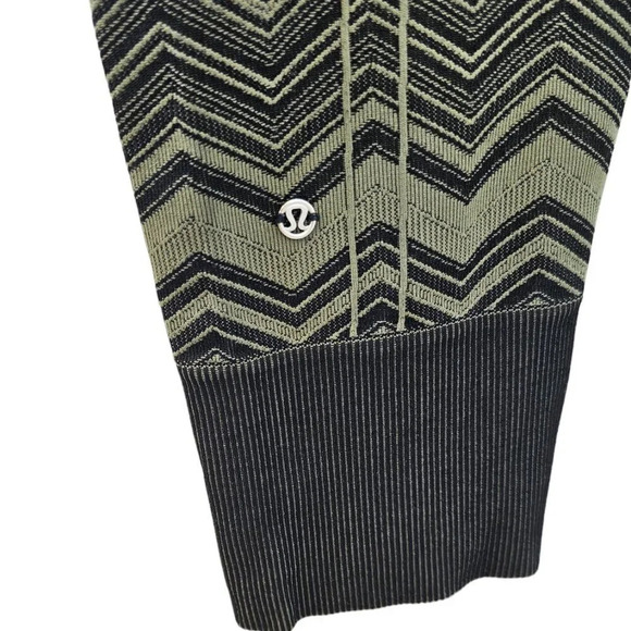 Lululemon Ebb To Street Pant Heathered Fatigue Green Size 6 Chevron Leggings - Picture 8 of 8